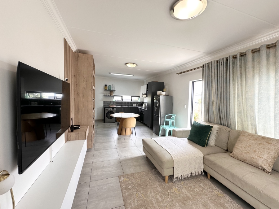 3 Bedroom Property for Sale in Thatchfield Estate Gauteng