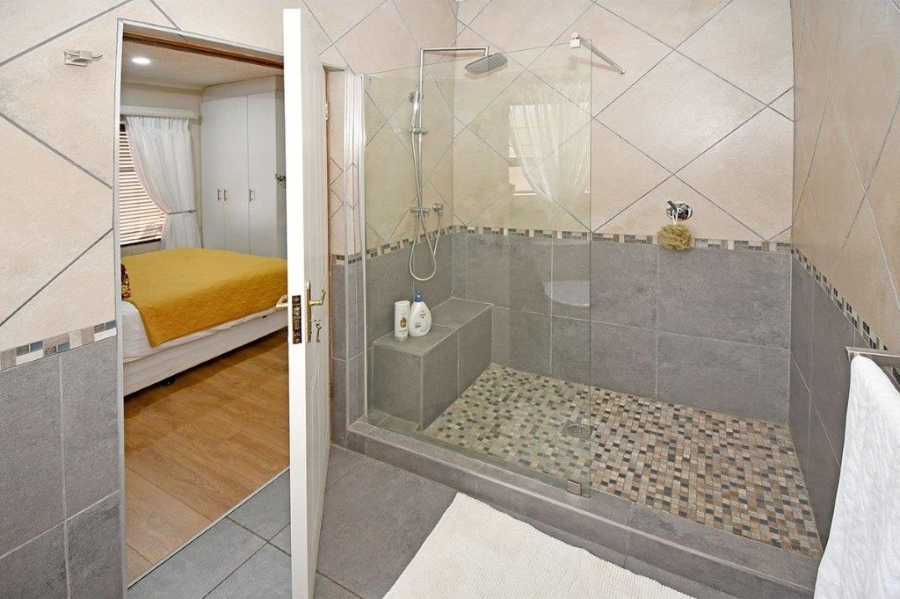 4 Bedroom Property for Sale in Dowerglen Ext 5 Gauteng