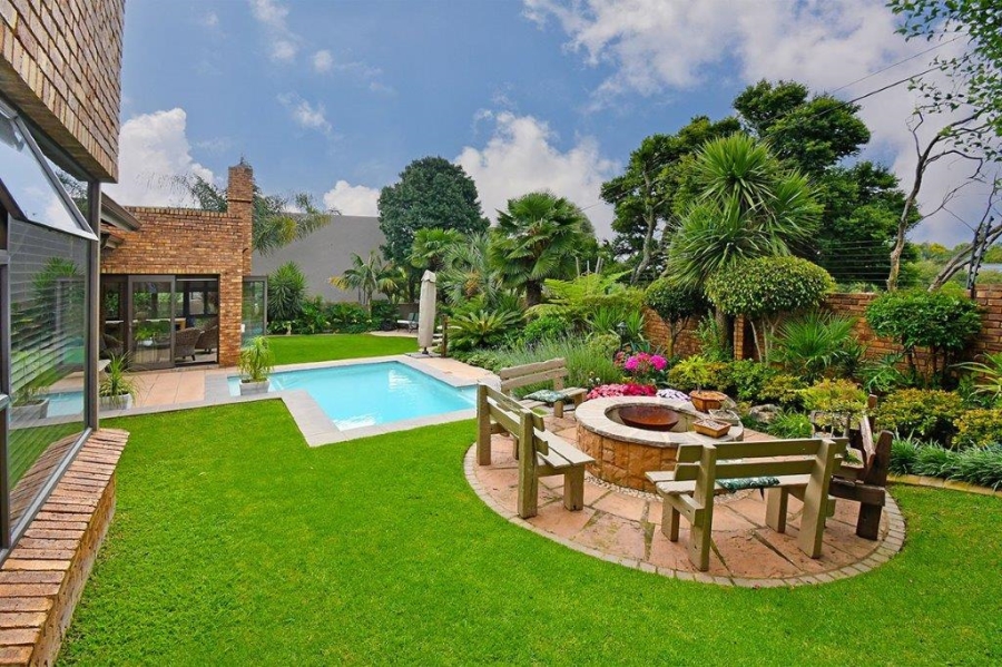 4 Bedroom Property for Sale in Dowerglen Ext 5 Gauteng