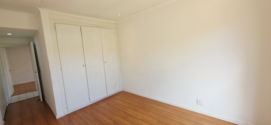 To Let 2 Bedroom Property for Rent in Dowerglen Ext 4 Gauteng