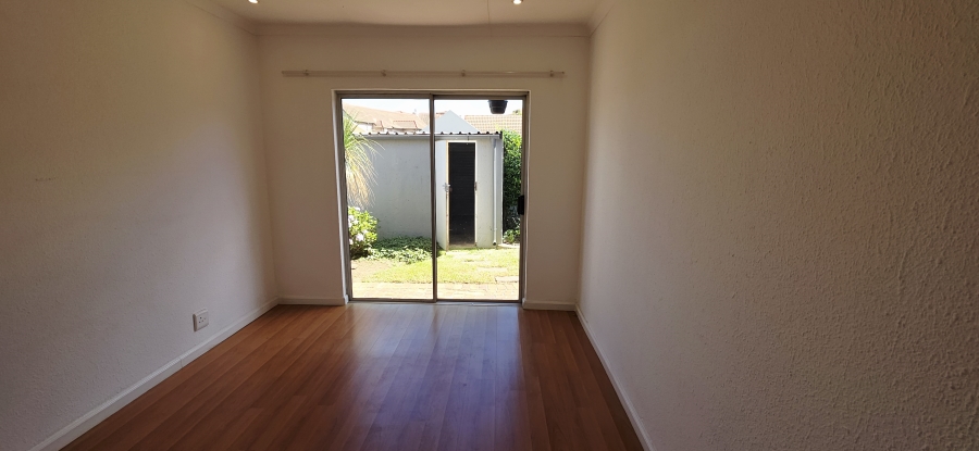 To Let 2 Bedroom Property for Rent in Dowerglen Ext 4 Gauteng