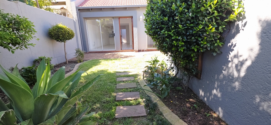To Let 2 Bedroom Property for Rent in Dowerglen Ext 4 Gauteng