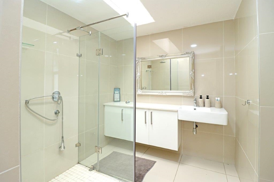 To Let 3 Bedroom Property for Rent in Atholl Gauteng