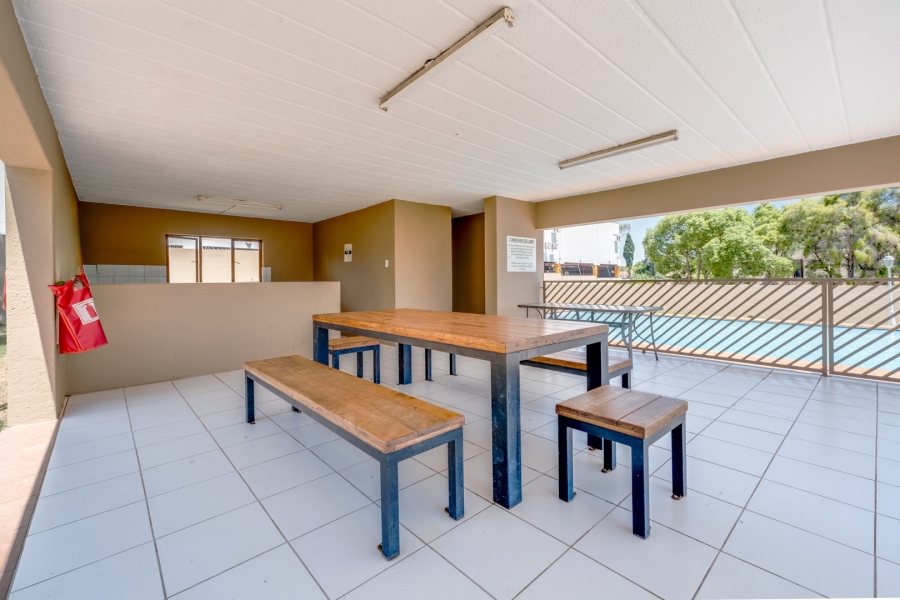 2 Bedroom Property for Sale in Morningside Gauteng