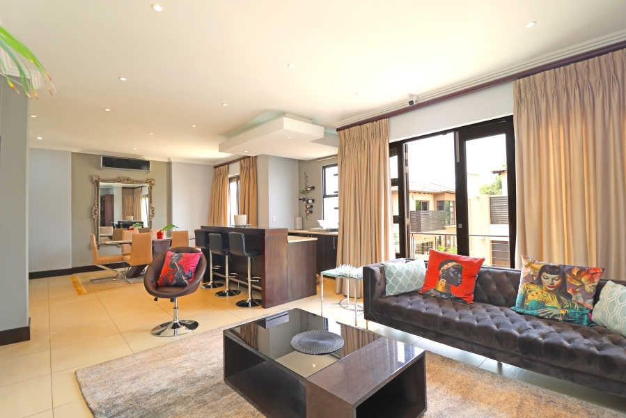 To Let 4 Bedroom Property for Rent in Bryanston Gauteng