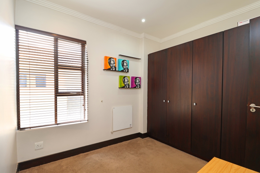 To Let 4 Bedroom Property for Rent in Bryanston Gauteng