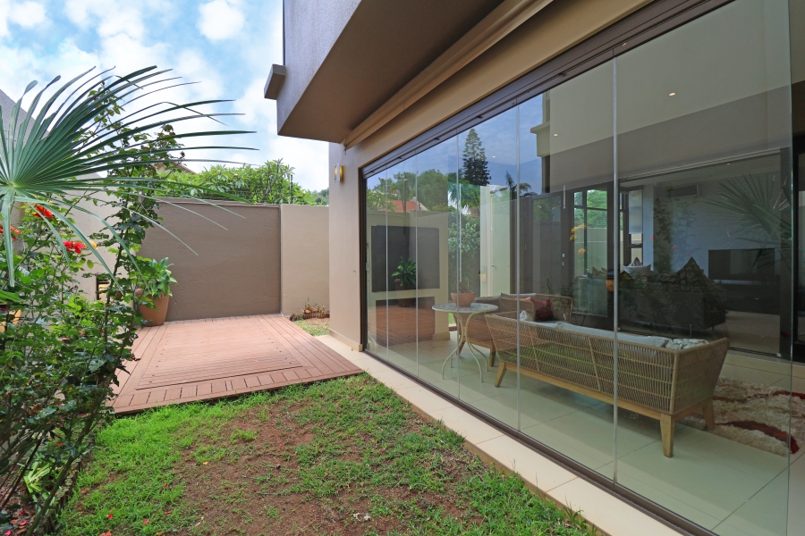 To Let 4 Bedroom Property for Rent in Bryanston Gauteng