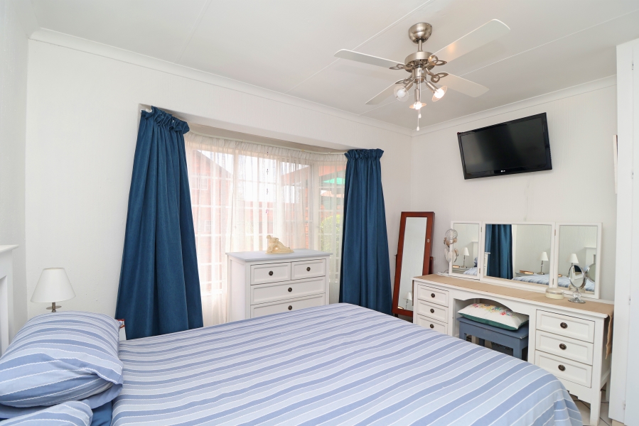 2 Bedroom Property for Sale in Weltevreden Park Gauteng
