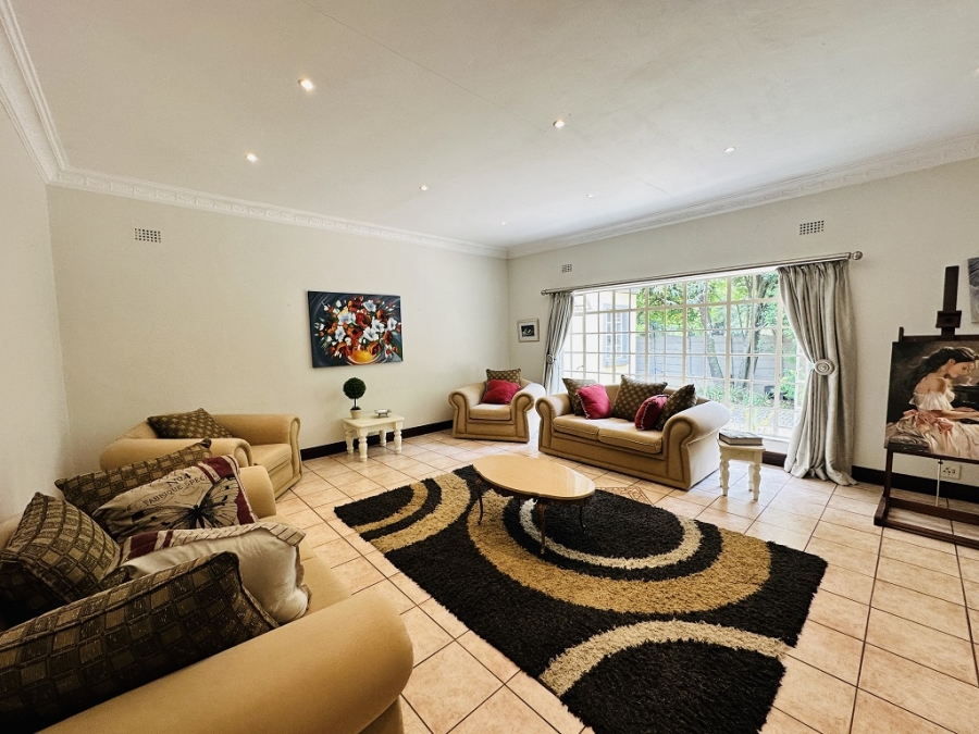 5 Bedroom Property for Sale in Lambton Gauteng