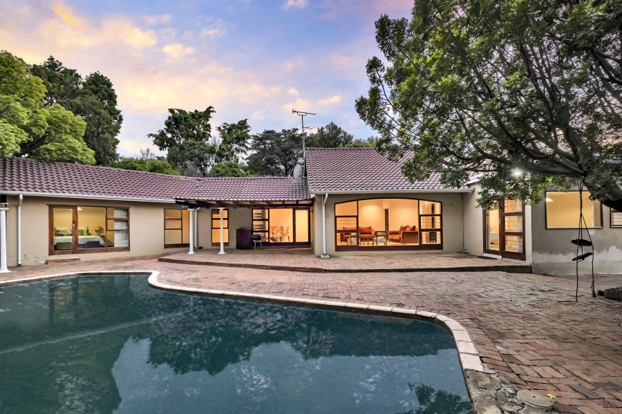 4 Bedroom Property for Sale in Morningside Manor Gauteng