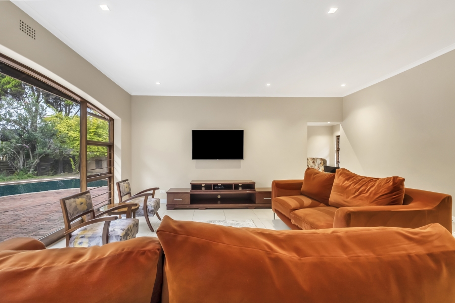 4 Bedroom Property for Sale in Morningside Manor Gauteng