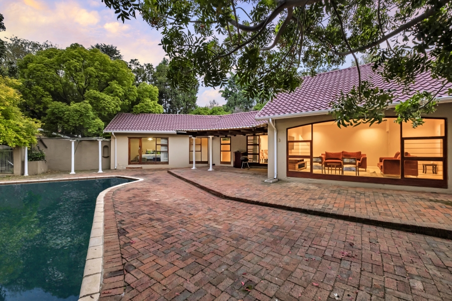 4 Bedroom Property for Sale in Morningside Manor Gauteng