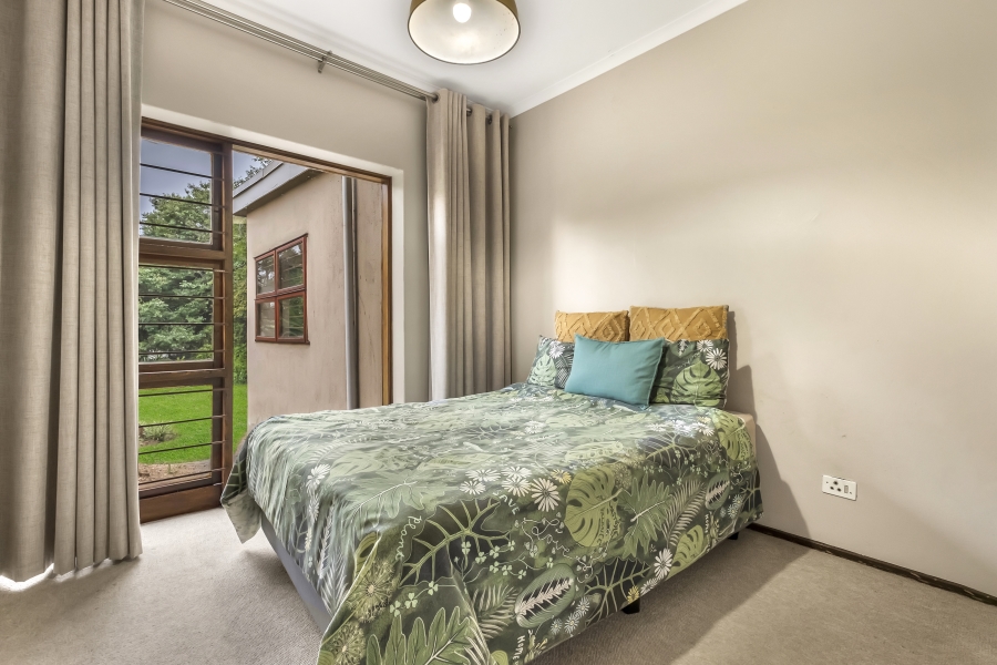 4 Bedroom Property for Sale in Morningside Manor Gauteng