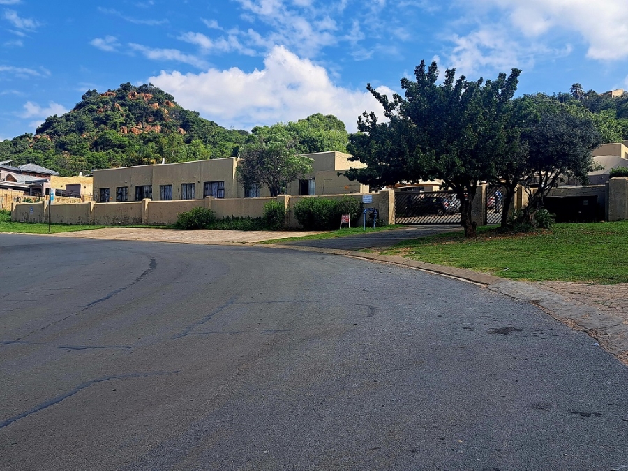 To Let 3 Bedroom Property for Rent in Naturena Gauteng