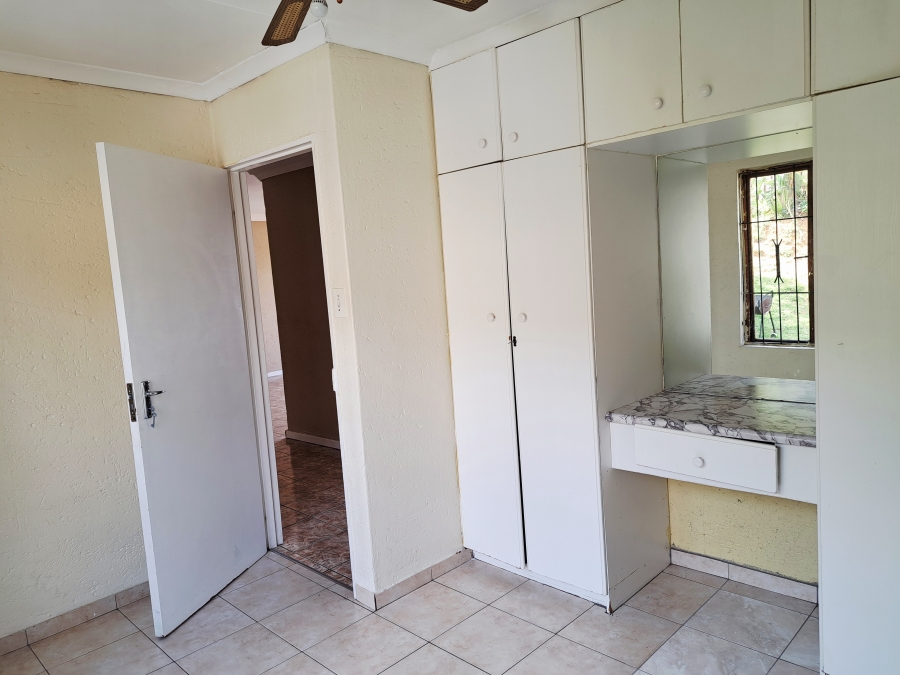 To Let 3 Bedroom Property for Rent in Naturena Gauteng