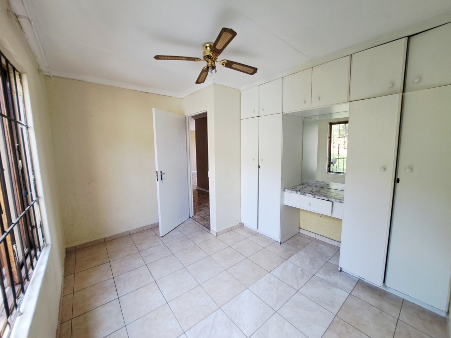 To Let 3 Bedroom Property for Rent in Naturena Gauteng