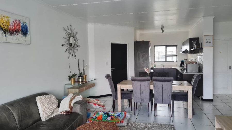 To Let 3 Bedroom Property for Rent in Greenstone Hill Gauteng