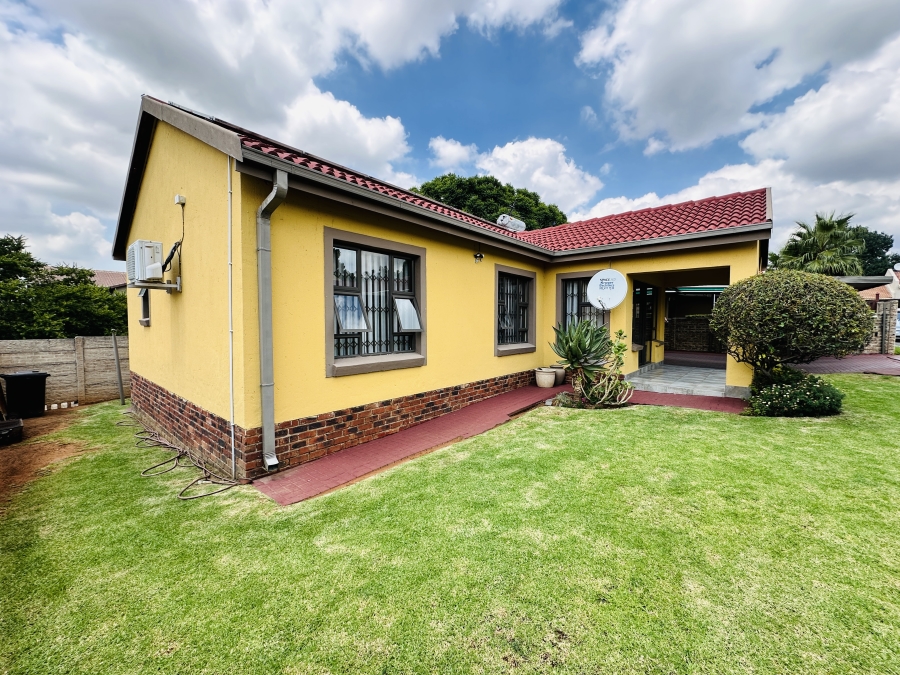 3 Bedroom Property for Sale in Albemarle Gauteng