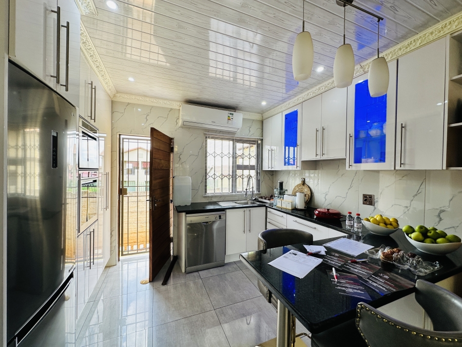 3 Bedroom Property for Sale in Albemarle Gauteng