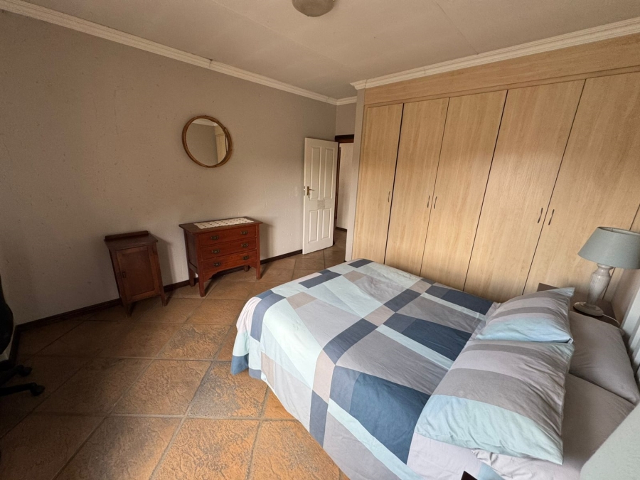 4 Bedroom Property for Sale in Sonneveld Gauteng