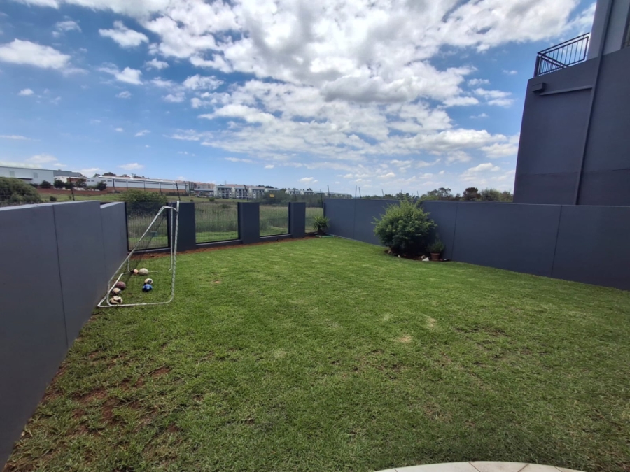 3 Bedroom Property for Sale in Modderfontein Gauteng