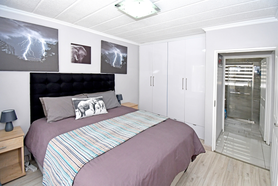 2 Bedroom Property for Sale in Craighall Gauteng