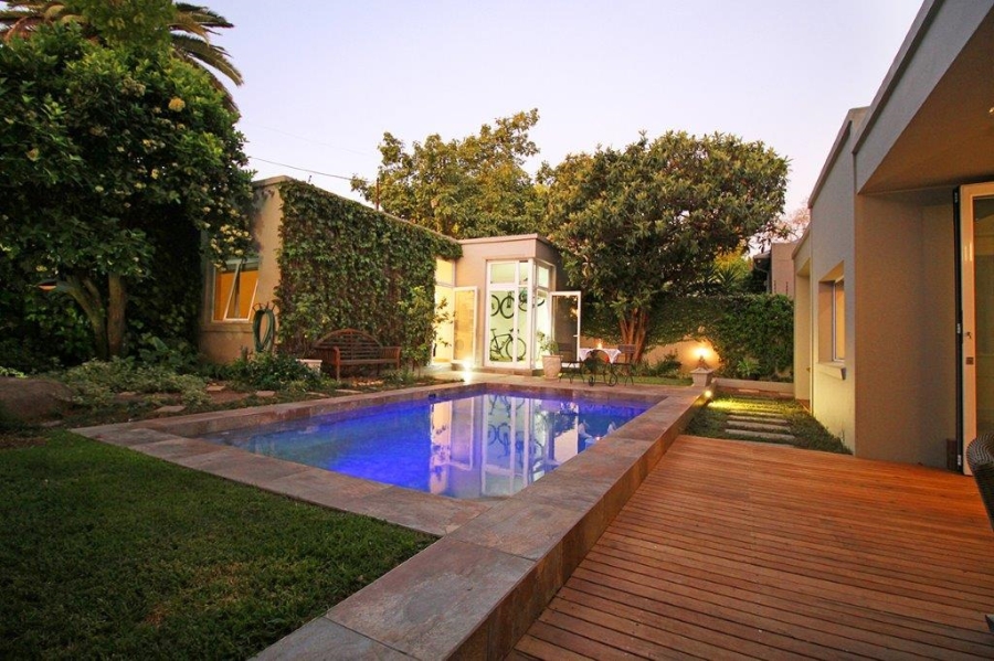 To Let 2 Bedroom Property for Rent in Parkhurst Gauteng