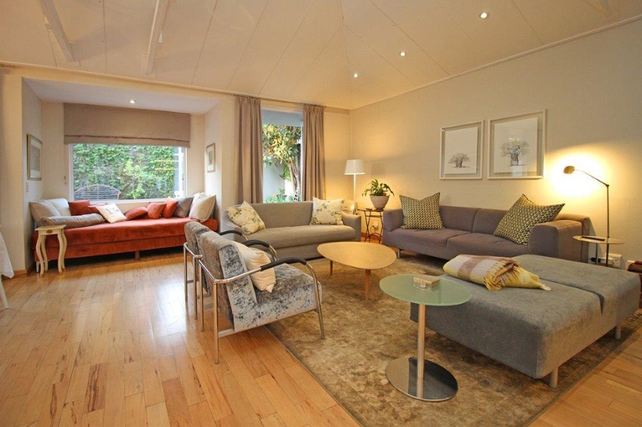 To Let 2 Bedroom Property for Rent in Parkhurst Gauteng