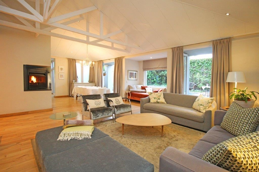 To Let 2 Bedroom Property for Rent in Parkhurst Gauteng