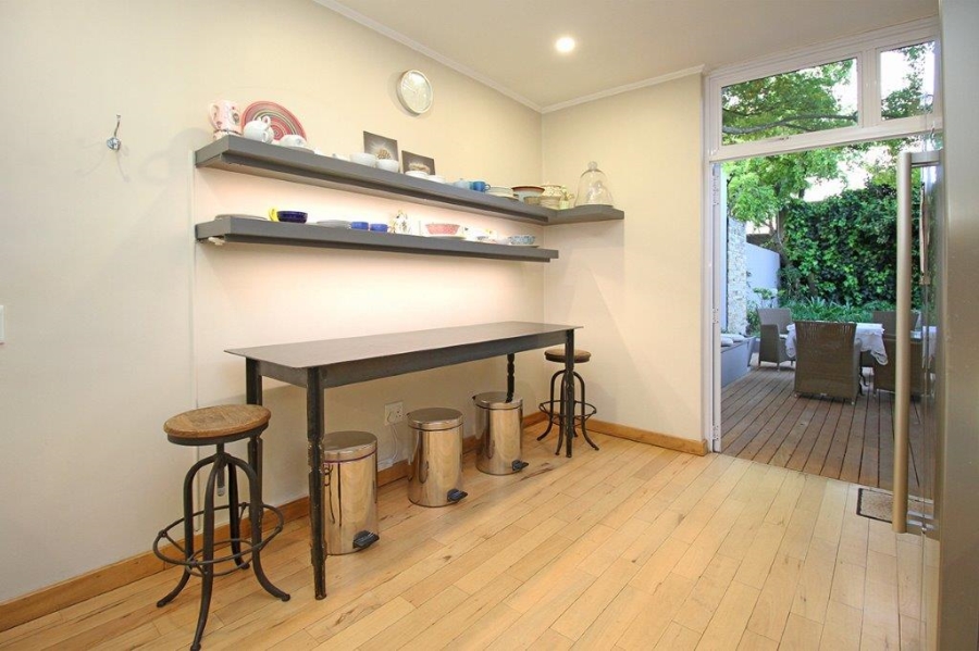 To Let 2 Bedroom Property for Rent in Parkhurst Gauteng