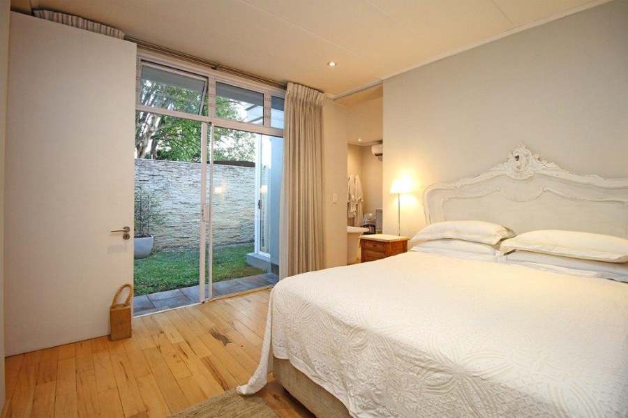 To Let 2 Bedroom Property for Rent in Parkhurst Gauteng