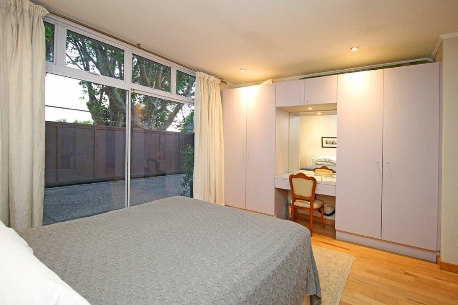 To Let 2 Bedroom Property for Rent in Parkhurst Gauteng