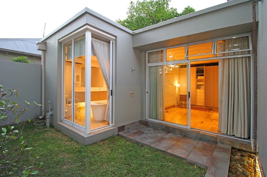 To Let 2 Bedroom Property for Rent in Parkhurst Gauteng