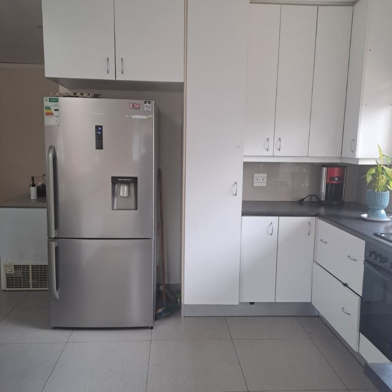 To Let 3 Bedroom Property for Rent in Sandringham Gauteng