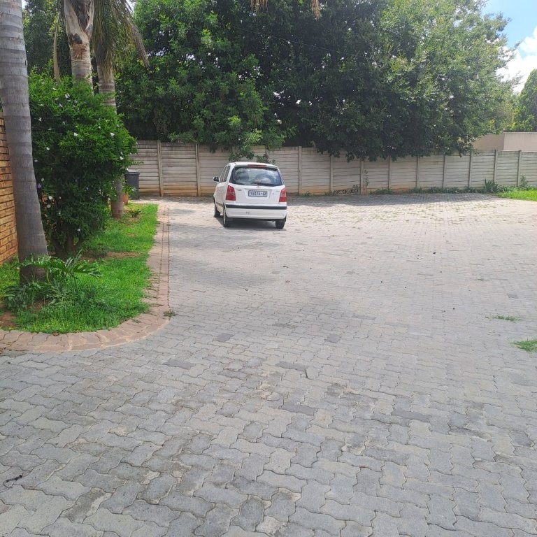 To Let 3 Bedroom Property for Rent in Sandringham Gauteng