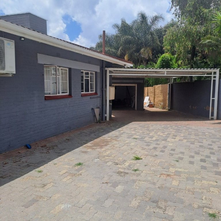 To Let 3 Bedroom Property for Rent in Sandringham Gauteng