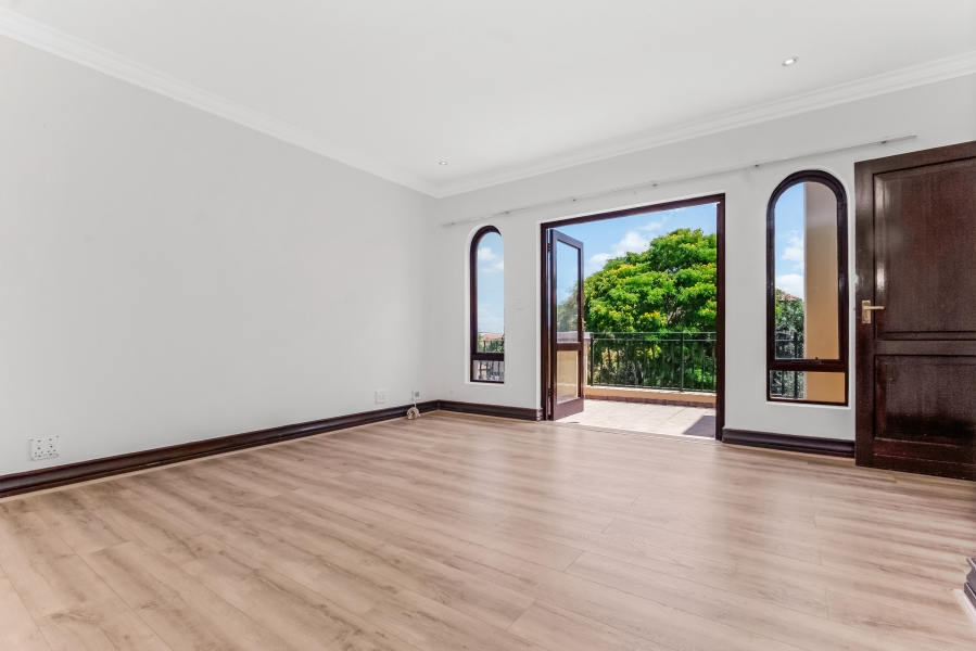 To Let 3 Bedroom Property for Rent in Bryanston Gauteng