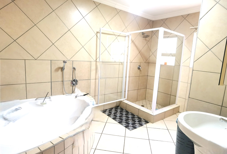 4 Bedroom Property for Sale in Valley View Estate Gauteng