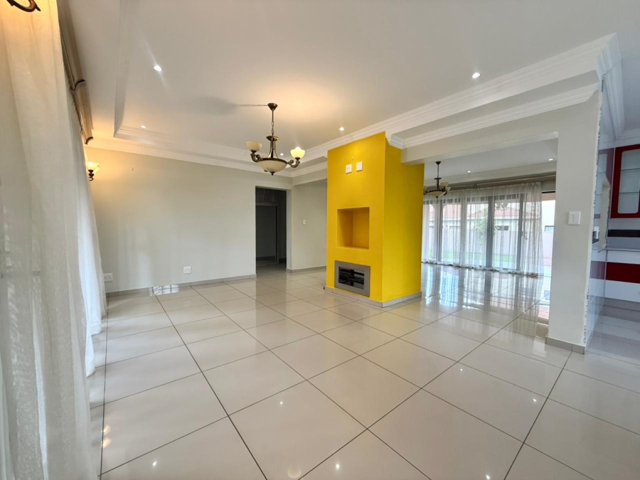 To Let 5 Bedroom Property for Rent in Monavoni Gauteng