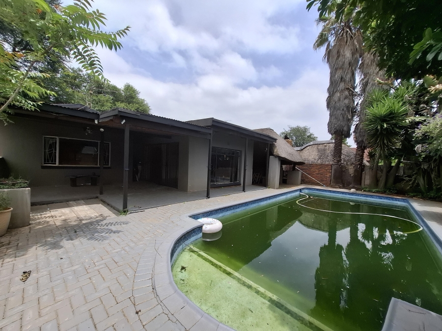 3 Bedroom Property for Sale in Dal Fouche Gauteng