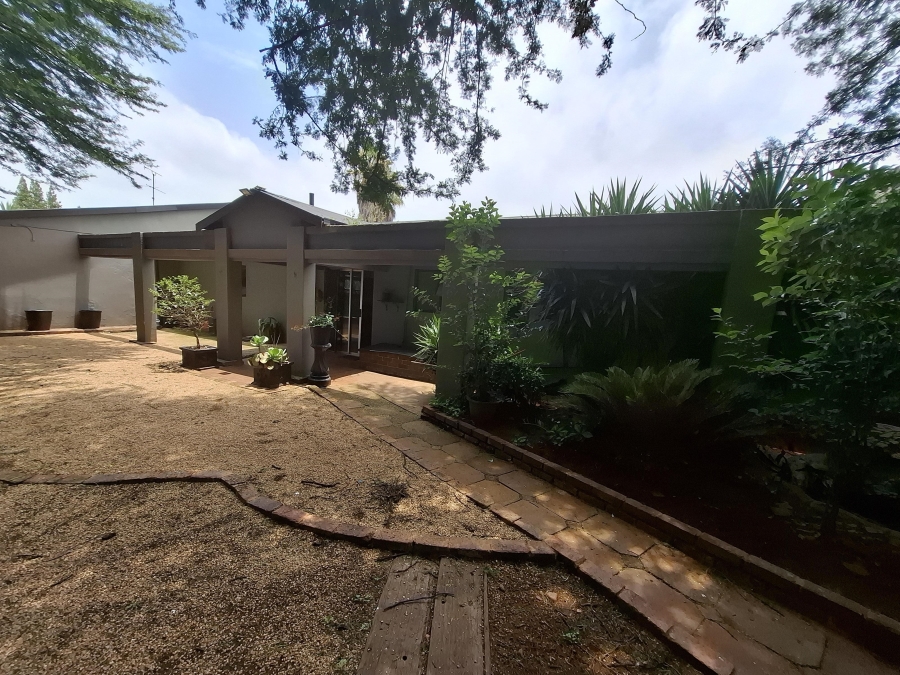 3 Bedroom Property for Sale in Dal Fouche Gauteng