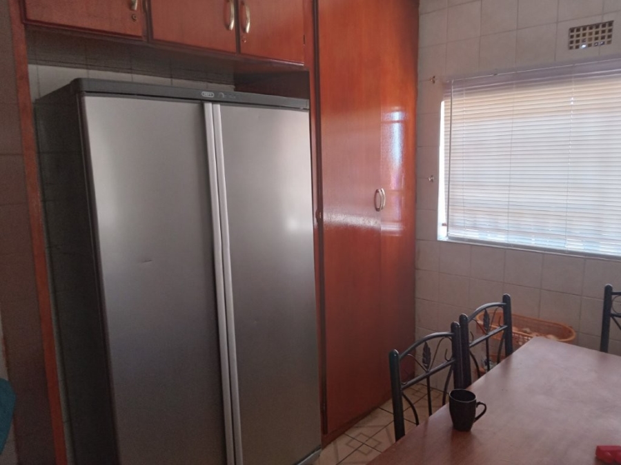 2 Bedroom Property for Sale in Tsakane Gauteng