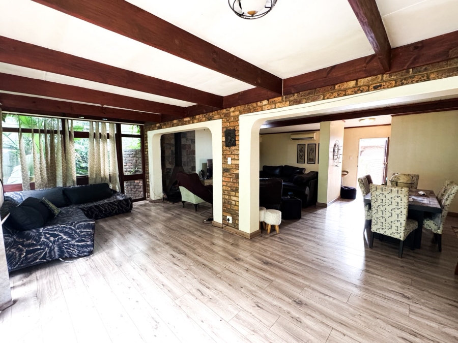 To Let 3 Bedroom Property for Rent in Wierda Park Gauteng