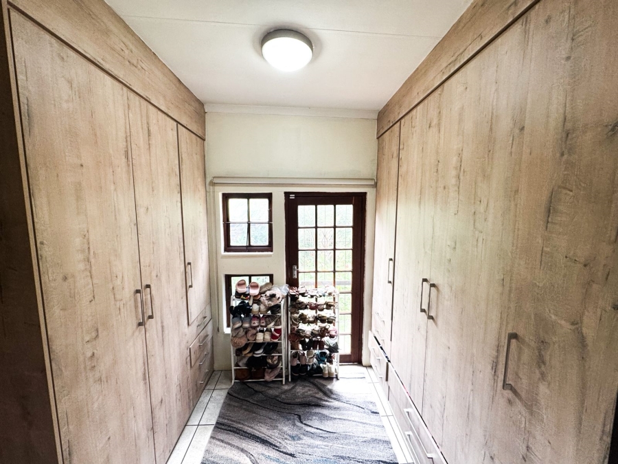 To Let 3 Bedroom Property for Rent in Wierda Park Gauteng