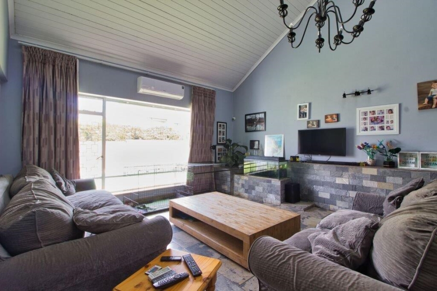 4 Bedroom Property for Sale in Dunvegan Gauteng