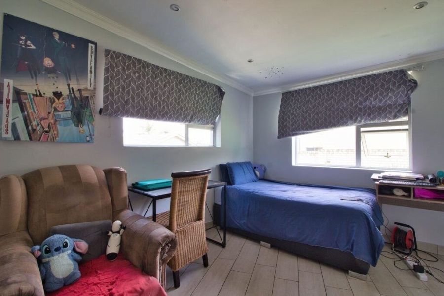 4 Bedroom Property for Sale in Dunvegan Gauteng