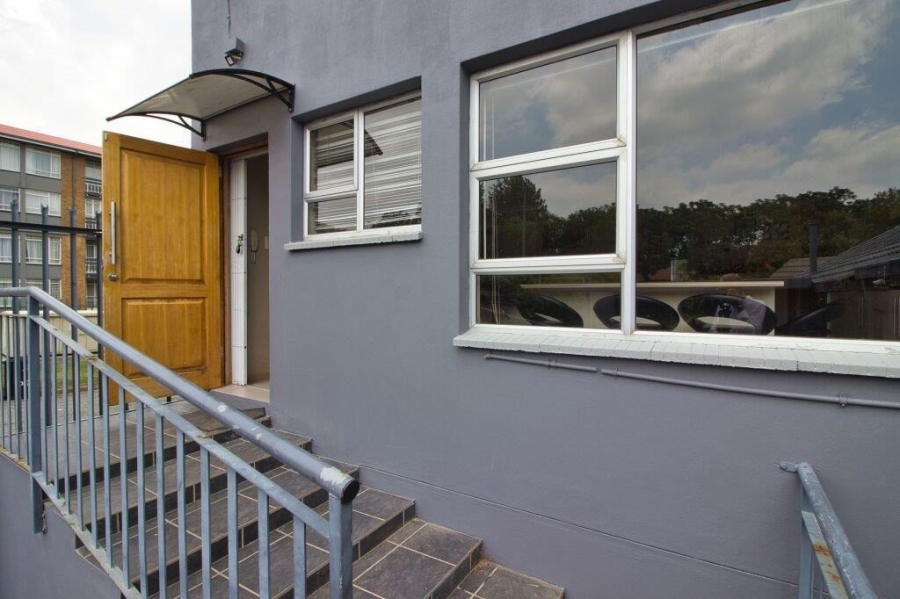 4 Bedroom Property for Sale in Dunvegan Gauteng