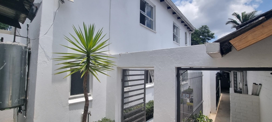 To Let 1 Bedroom Property for Rent in Parktown North Gauteng