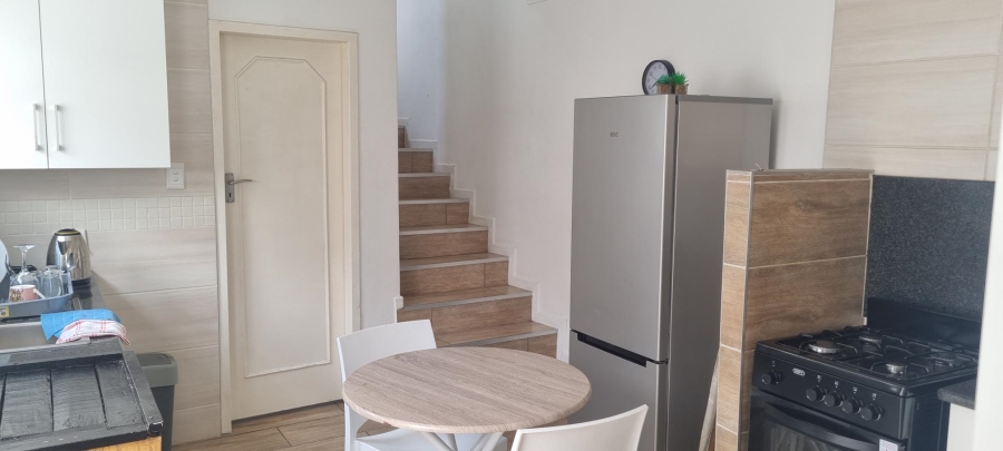 To Let 1 Bedroom Property for Rent in Parktown North Gauteng