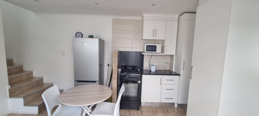 To Let 1 Bedroom Property for Rent in Parktown North Gauteng